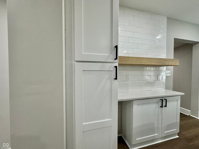 941 N Olney Street, Indianapolis, IN 46201