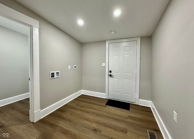 941 N Olney Street, Indianapolis, IN 46201