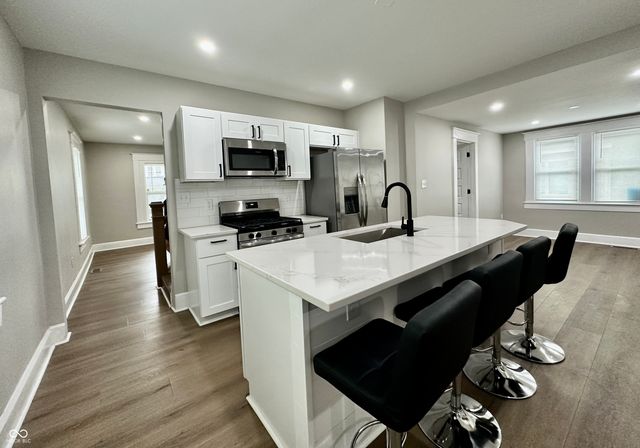 941 N Olney Street, Indianapolis, IN 46201