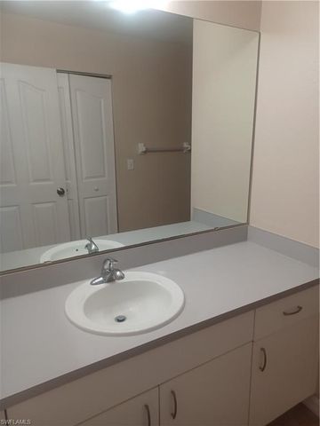 100 SW Trafalgar PKWY 104, Cape Coral, FL 33991