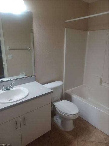 100 SW Trafalgar PKWY 104, Cape Coral, FL 33991