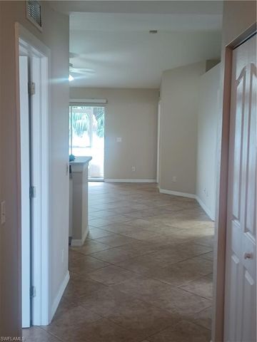 100 SW Trafalgar PKWY 104, Cape Coral, FL 33991