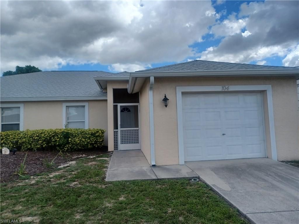 100 SW Trafalgar PKWY 104, Cape Coral, FL 33991