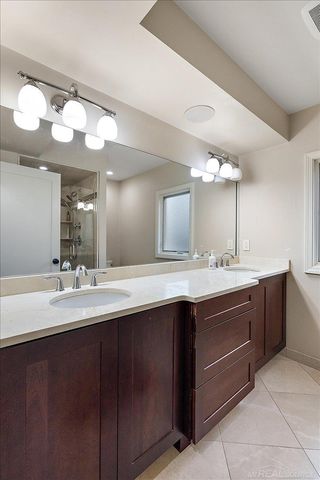 719 Fisher Road, Grosse Pointe, MI 48230