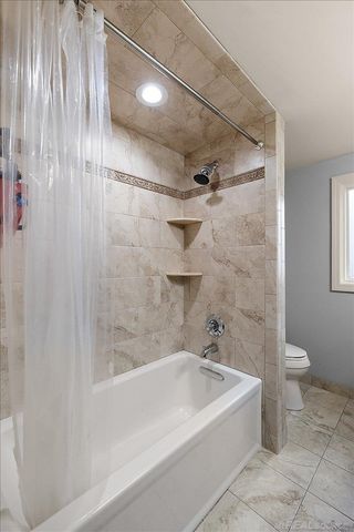 719 Fisher Road, Grosse Pointe, MI 48230