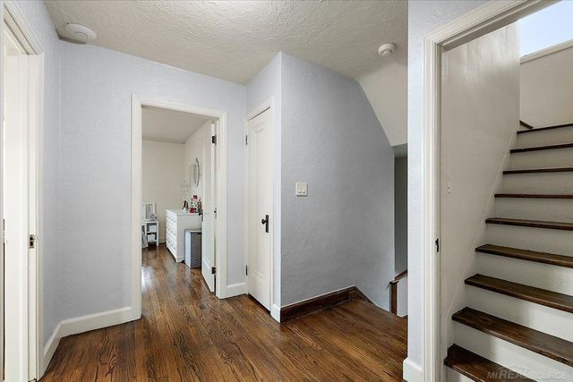 719 Fisher Road, Grosse Pointe, MI 48230