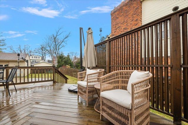 719 Fisher Road, Grosse Pointe, MI 48230