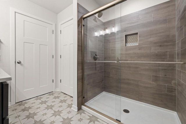 N67W25382 Breckenridge COURT, Sussex, WI 53089