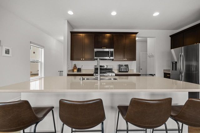 N67W25382 Breckenridge COURT, Sussex, WI 53089