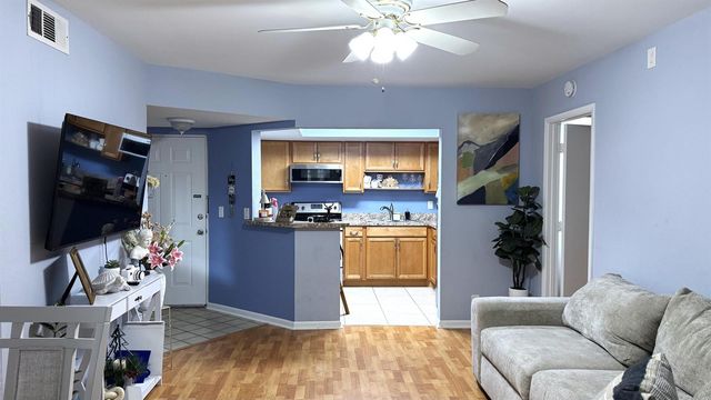 1532 SE Royal Green Cir O-201, Port St. Lucie, FL 34952