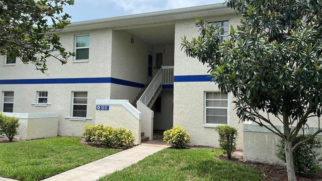 1532 SE Royal Green Cir O-201, Port St. Lucie, FL 34952