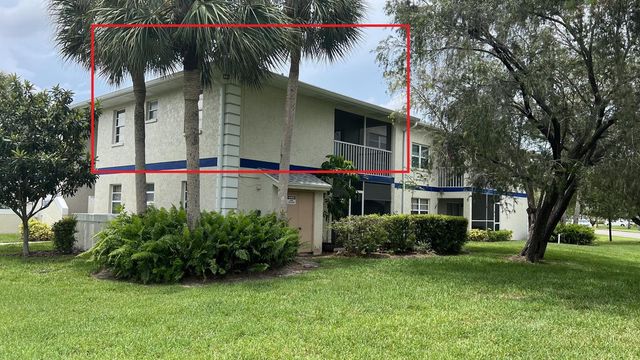 1532 SE Royal Green Cir O-201, Port St. Lucie, FL 34952
