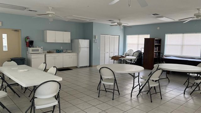 1532 SE Royal Green Cir O-201, Port St. Lucie, FL 34952