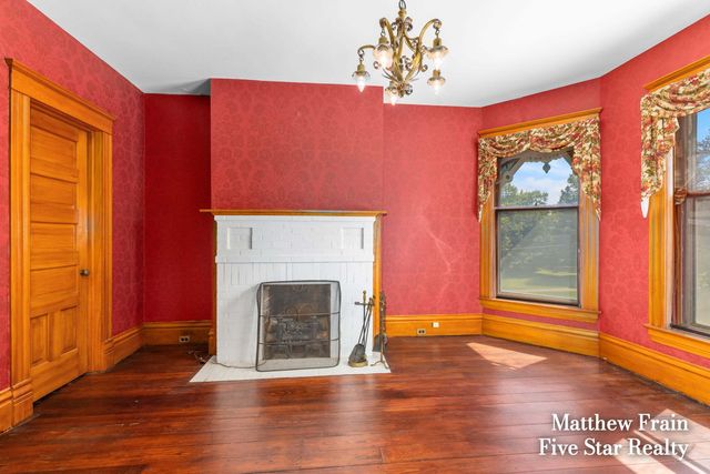 357 Leonard Street NW, Grand Rapids, MI 49534