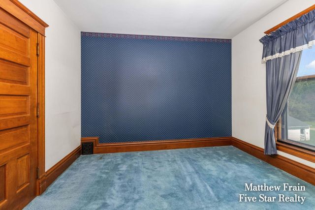 357 Leonard Street NW, Grand Rapids, MI 49534