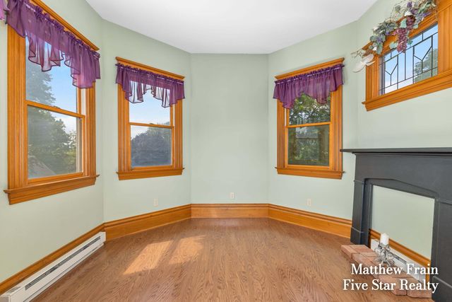 357 Leonard Street NW, Grand Rapids, MI 49534