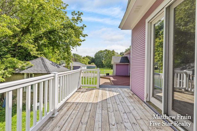 357 Leonard Street NW, Grand Rapids, MI 49534
