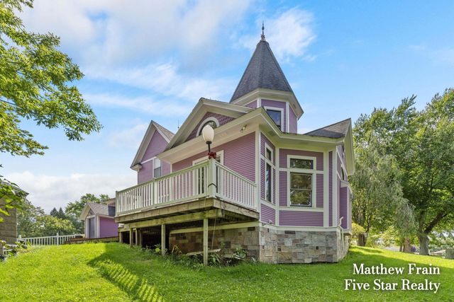 357 Leonard Street NW, Grand Rapids, MI 49534