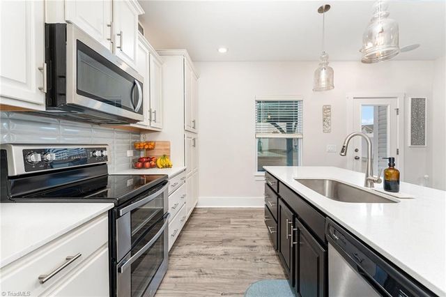 4054 Transition Street, High Point, NC 27265