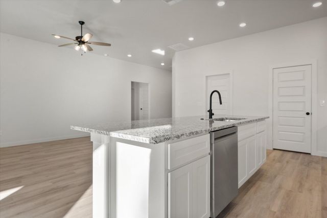 709 E 30th Street, Wolfforth, TX 79382