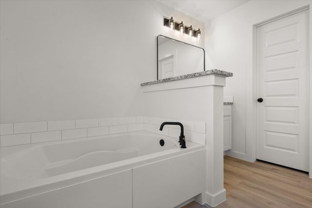 709 E 30th Street, Wolfforth, TX 79382