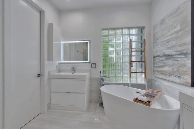 4088 Briarcliff Circle, Boca Raton, FL 33496