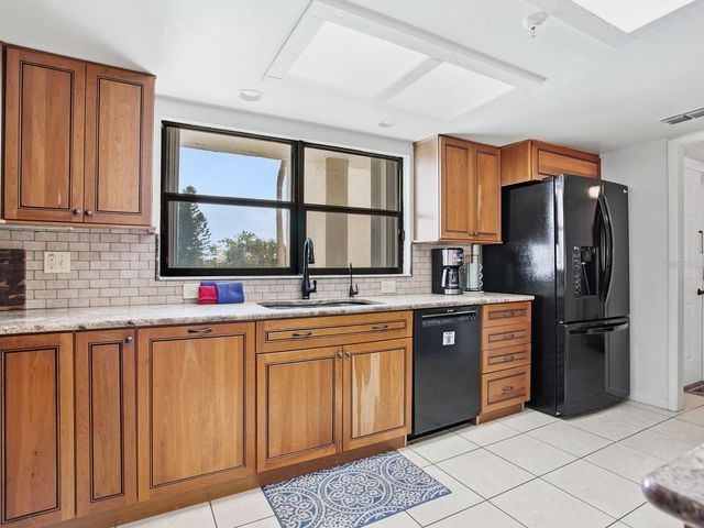 1005 GULF BOULEVARD 10, Indian Rocks Beach, FL 33785