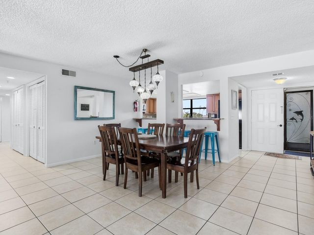 1005 GULF BOULEVARD 10, Indian Rocks Beach, FL 33785