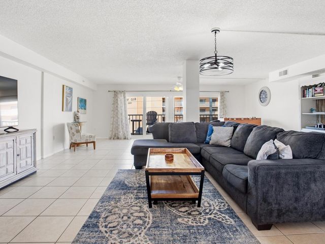 1005 GULF BOULEVARD 10, Indian Rocks Beach, FL 33785