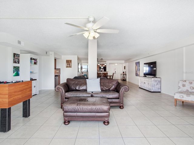1005 GULF BOULEVARD 10, Indian Rocks Beach, FL 33785