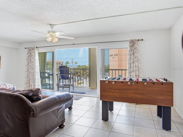 1005 GULF BOULEVARD 10, Indian Rocks Beach, FL 33785