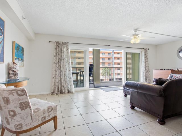 1005 GULF BOULEVARD 10, Indian Rocks Beach, FL 33785