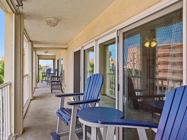 1005 GULF BOULEVARD 10, Indian Rocks Beach, FL 33785