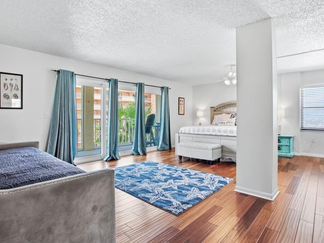 1005 GULF BOULEVARD 10, Indian Rocks Beach, FL 33785