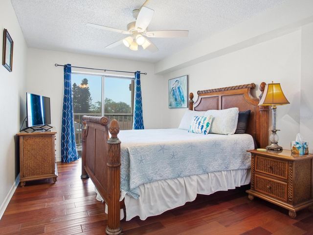 1005 GULF BOULEVARD 10, Indian Rocks Beach, FL 33785