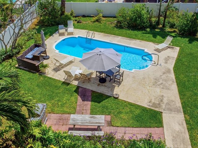 1005 GULF BOULEVARD 10, Indian Rocks Beach, FL 33785
