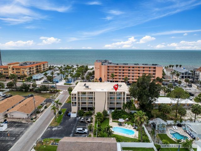 1005 GULF BOULEVARD 10, Indian Rocks Beach, FL 33785