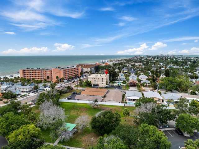 1005 GULF BOULEVARD 10, Indian Rocks Beach, FL 33785