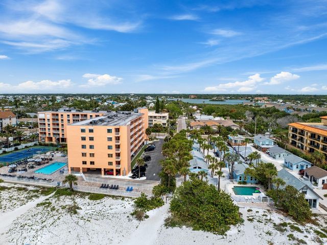 1005 GULF BOULEVARD 10, Indian Rocks Beach, FL 33785