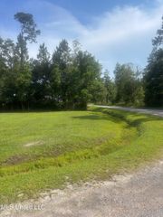 Nsn Combel/Pompano Street, Waveland, MS 39576