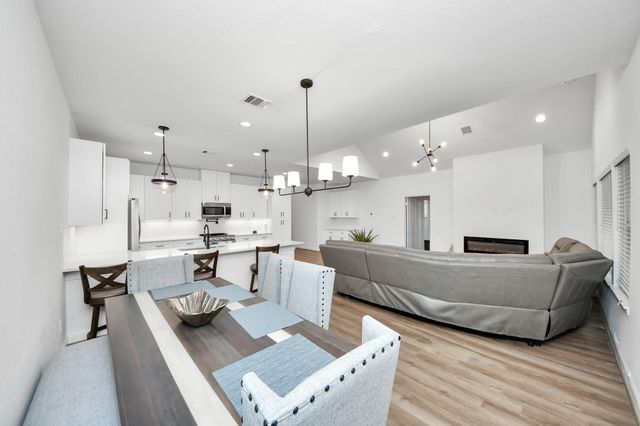 12015 Rockview Dr, Conroe, TX 77306