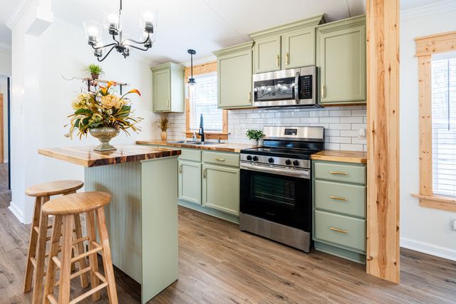 413 Fantail Avenue, Cross, SC 29436