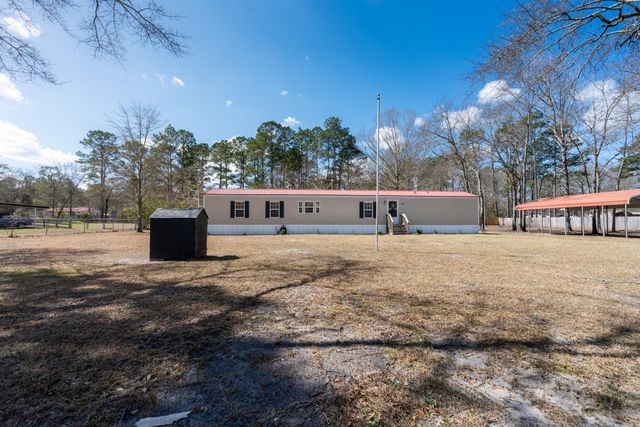 413 Fantail Avenue, Cross, SC 29436