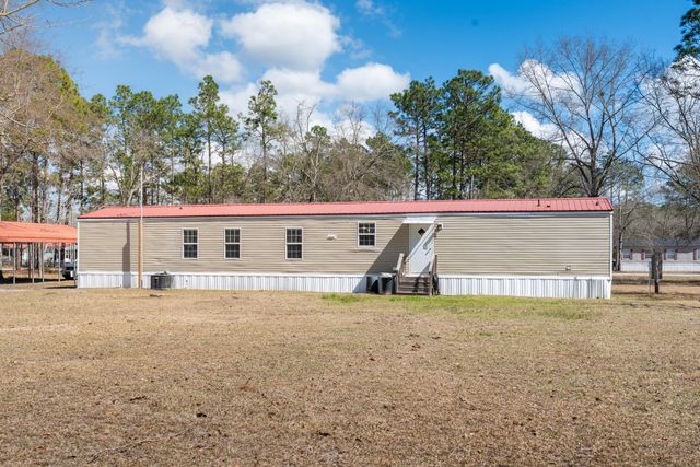 413 Fantail Avenue, Cross, SC 29436