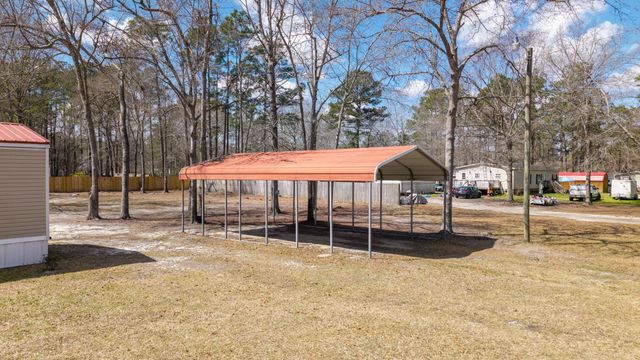 413 Fantail Avenue, Cross, SC 29436