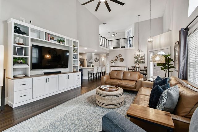 6227 GENTLE BEN CIRCLE, Wesley Chapel, FL 33544