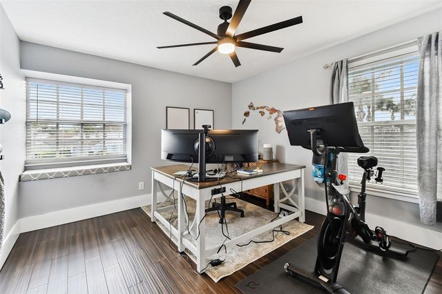 6227 GENTLE BEN CIRCLE, Wesley Chapel, FL 33544