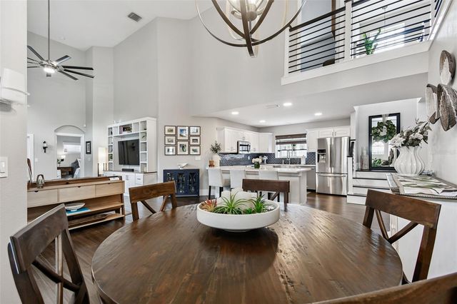 6227 GENTLE BEN CIRCLE, Wesley Chapel, FL 33544