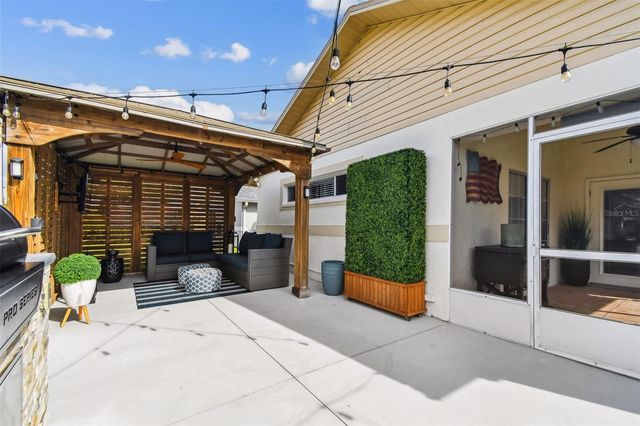 6227 GENTLE BEN CIRCLE, Wesley Chapel, FL 33544