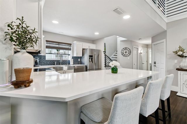 6227 GENTLE BEN CIRCLE, Wesley Chapel, FL 33544